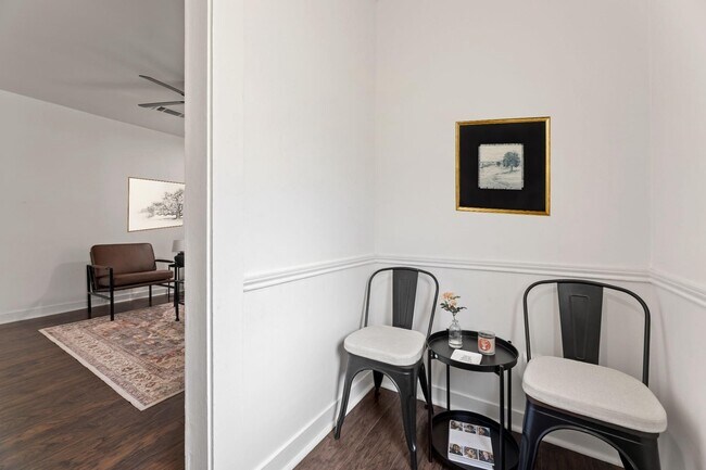 Foto del edificio - 1010 Long St