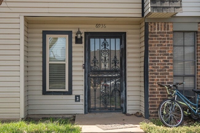 Building Photo - Townhome for Lease!