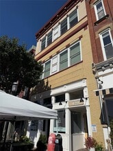 Building Photo - 125 Main St