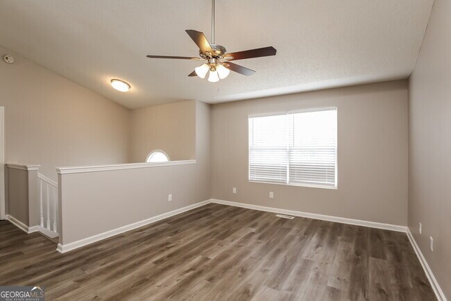 Foto del edificio - 735 Ashland Park Way SE