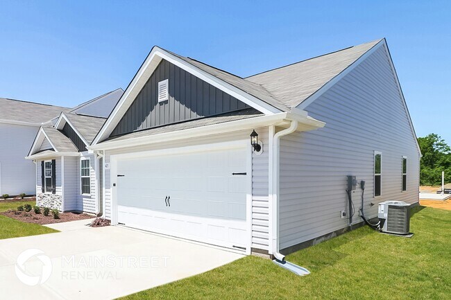 Building Photo - 421 Brisk Dr