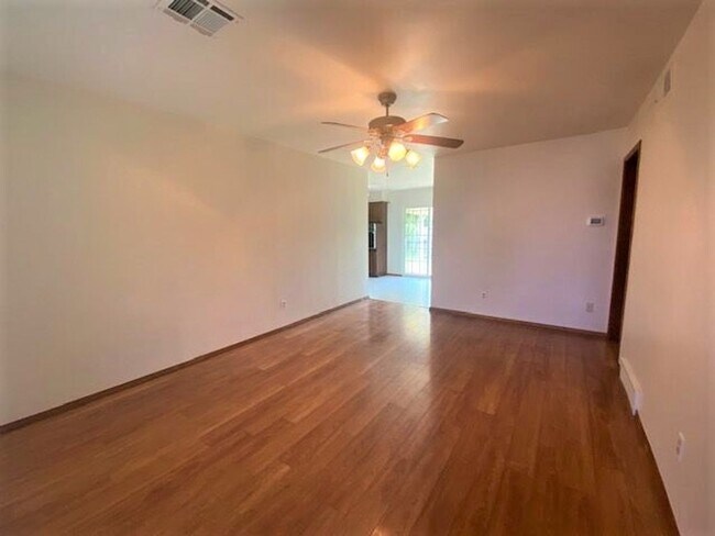 Building Photo - 5332 Monte Dr