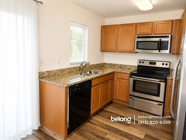 Building Photo - 10939 Keys Gate Dr