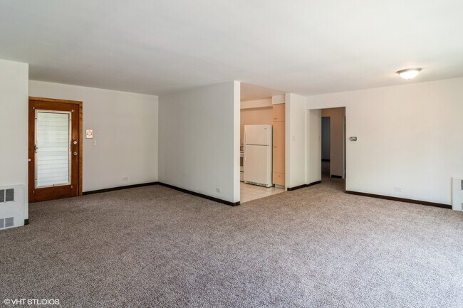 Building Photo - 210 N Kenilworth Ave