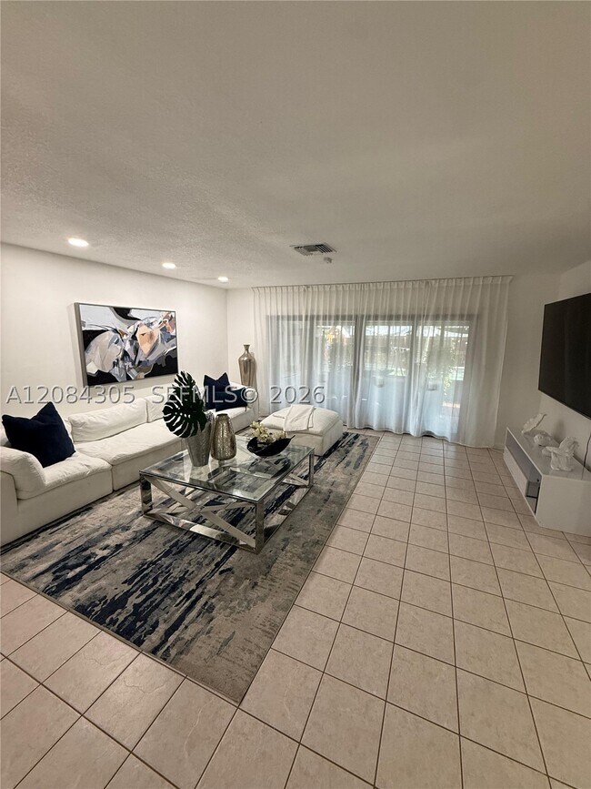 Foto del edificio - 308 NW 19th St