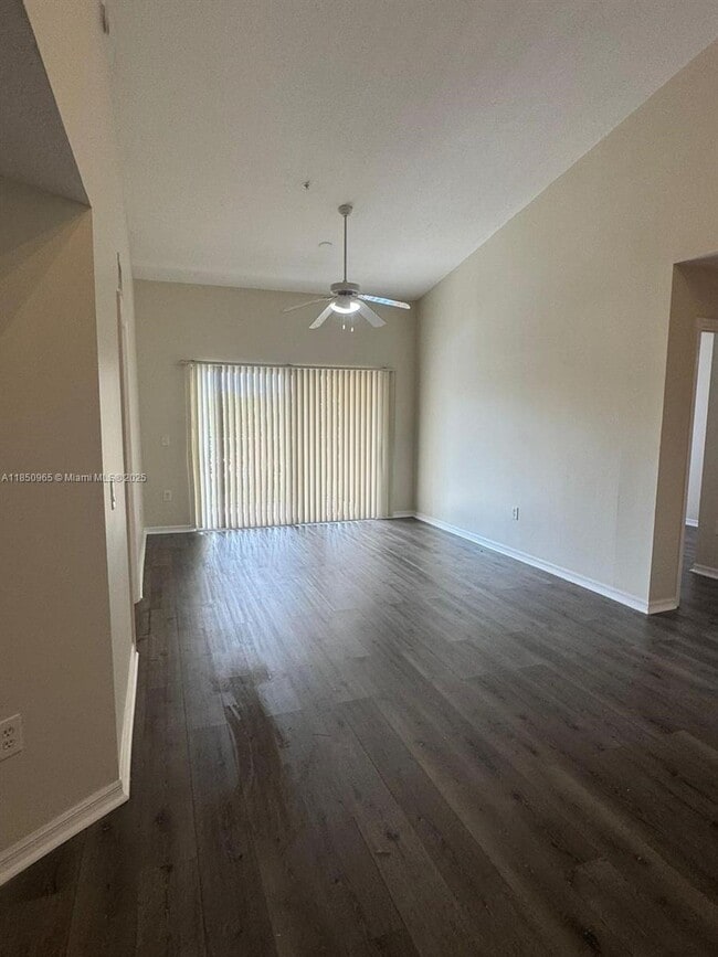 Building Photo - 4041 San Marino Blvd