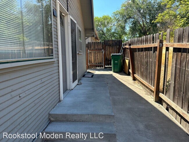 Building Photo - 2 br, 1 bath House - 1528 Wilford Ave