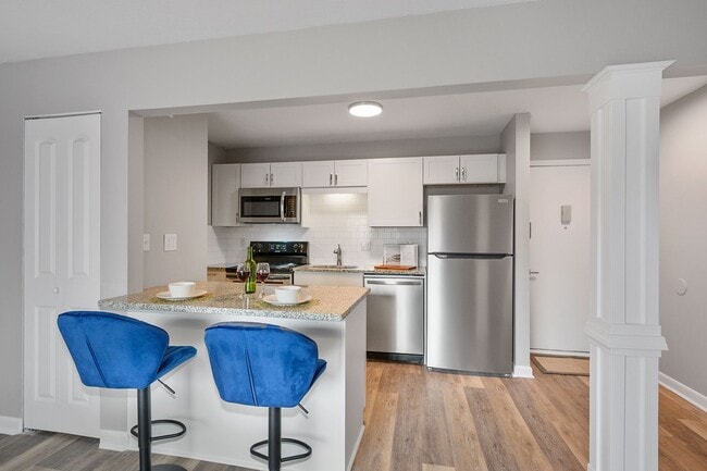Interior Photo - 8Ninety at Loveland