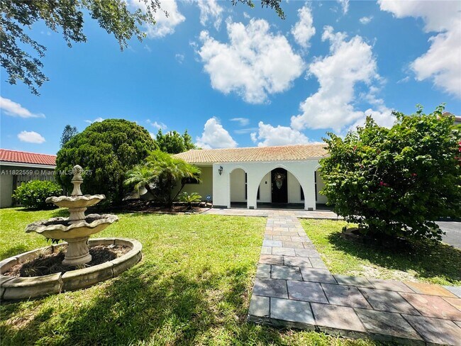 Foto del edificio - 3850 NW 81st Terrace