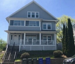 Building Photo - 44 Riverside Dr