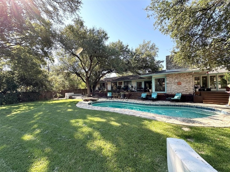 Foto principal - 400 Juniper Rd