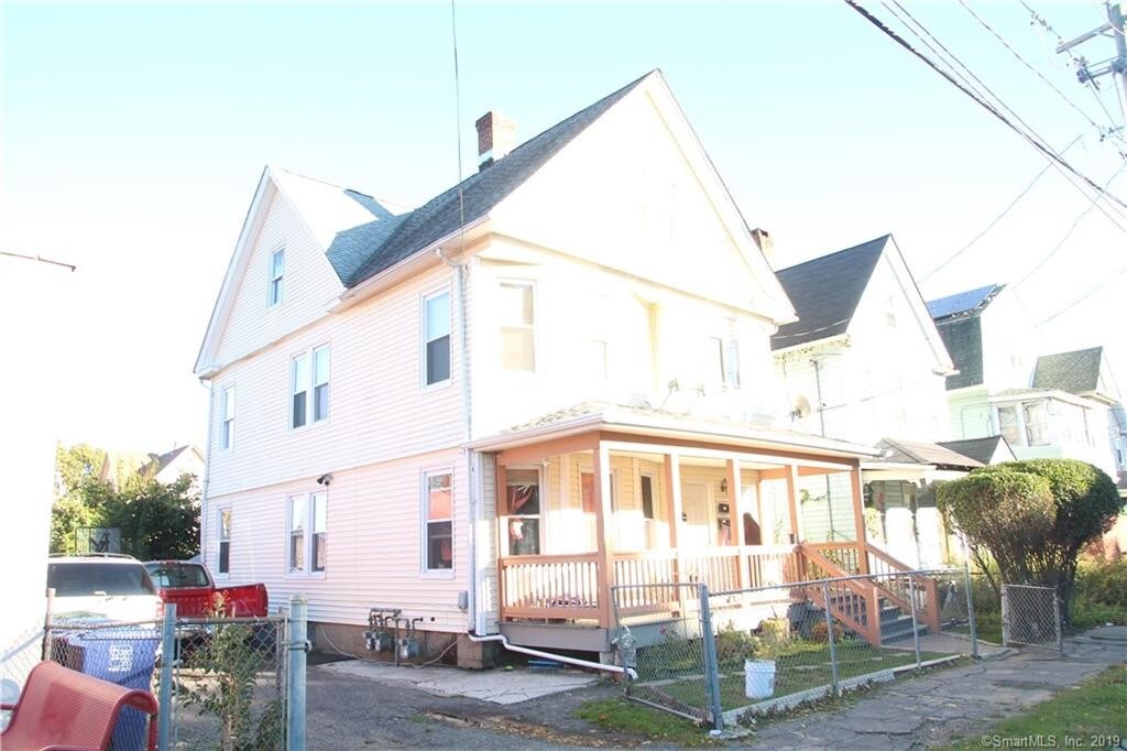 Primary Photo - 68 Freeman St