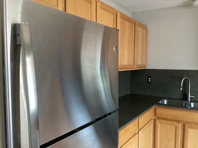 Building Photo - 14844 E Colgate Dr