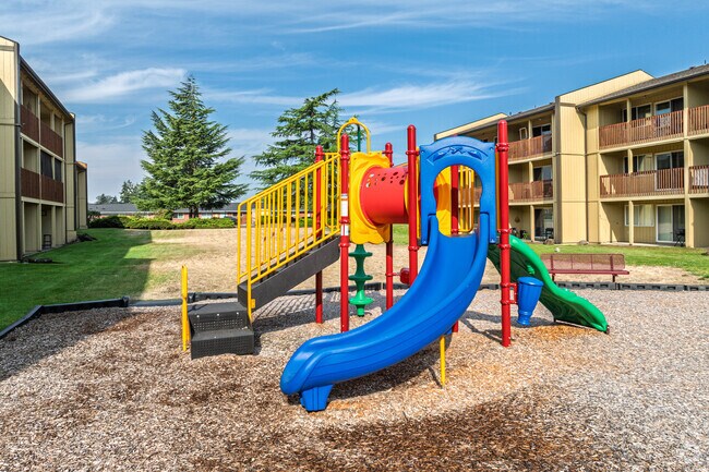 Patio de juegos - Laurel Court