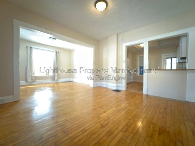 Foto del edificio - 2550 Crozier Ave