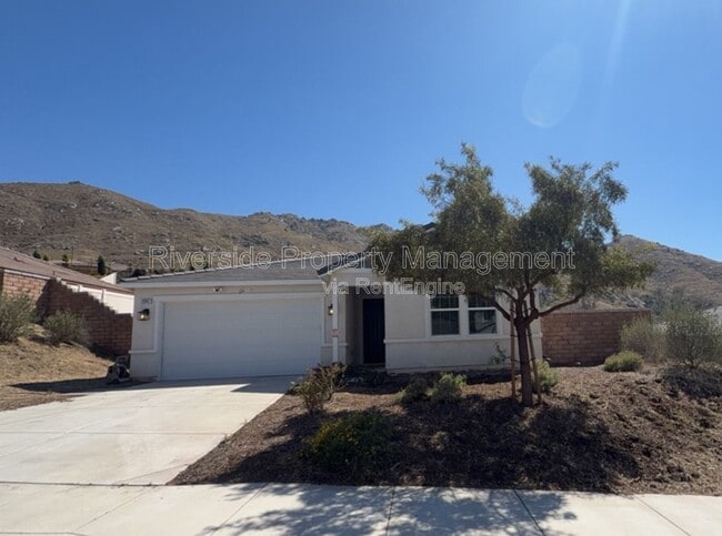 Photo - 20947 Spring Mountain Rd House
