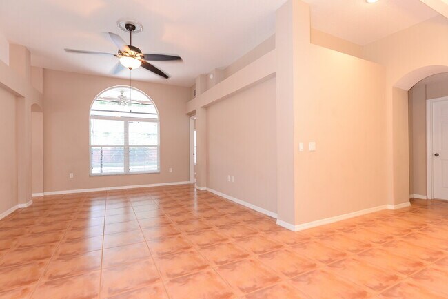 Building Photo - 2602 Freeland Dr