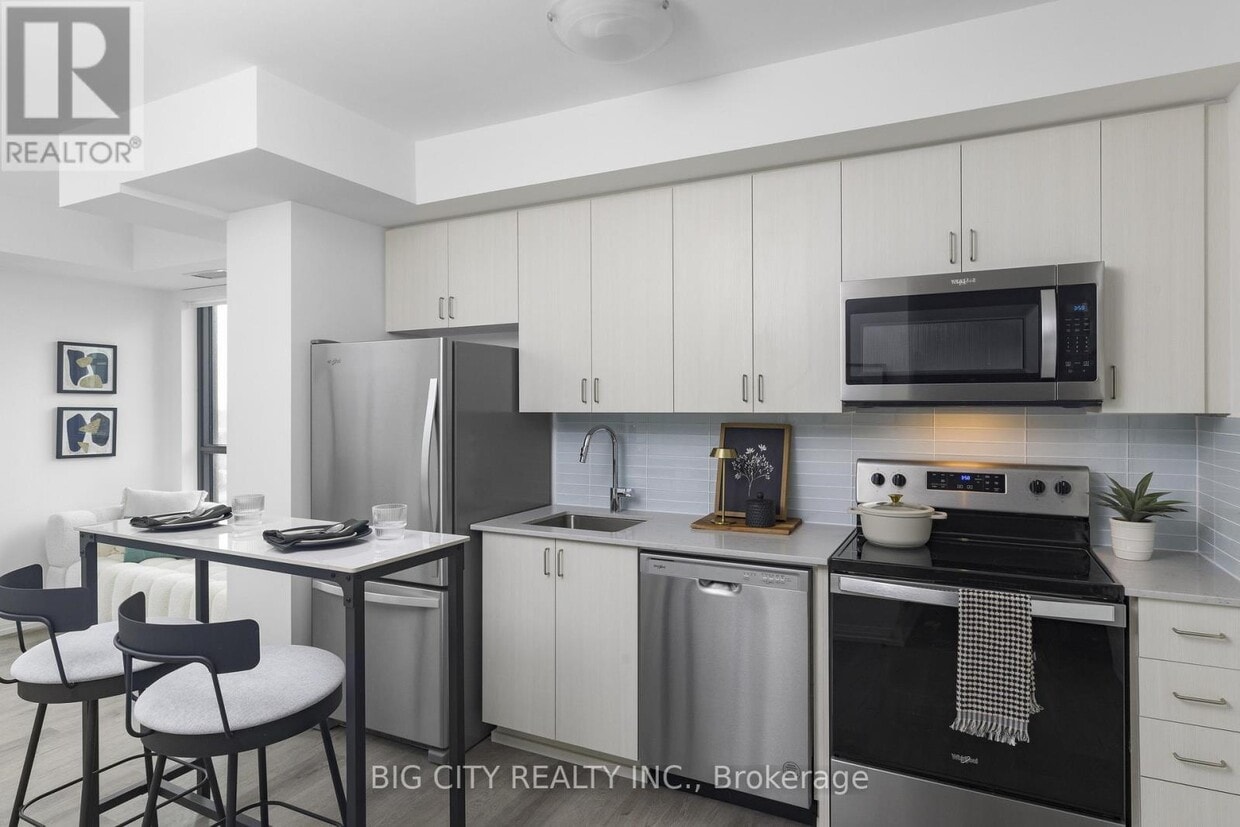 Photo principale - 325-4325 Yorkland Blvd