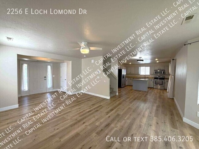 Building Photo - 2256 Loch Lomond Dr