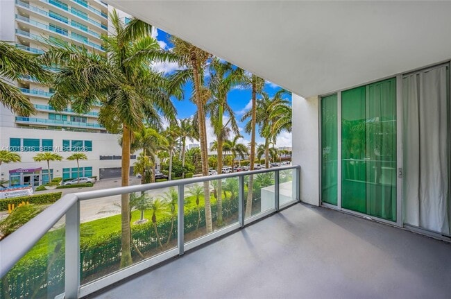Foto del edificio - 7928 East Dr