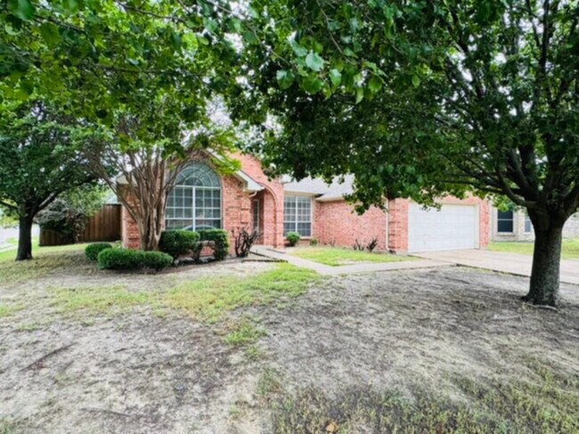 Foto del edificio - Beautiful Corner Lot in Rowlett!!!!!! 3 Be...