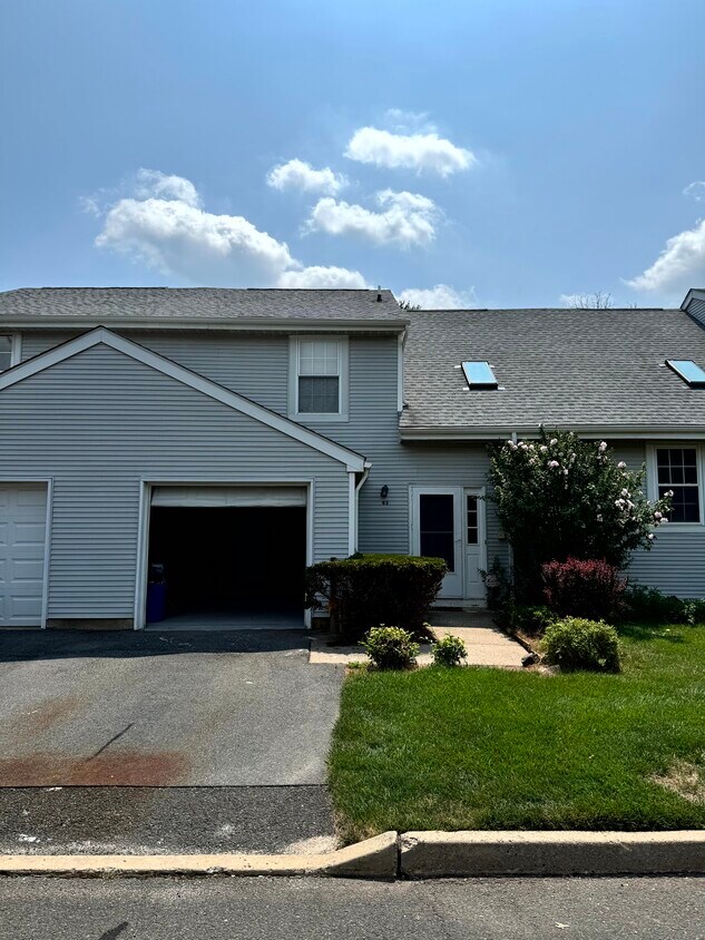 Main Entrance, Garage, Driveway - 63 Devonshire Dr