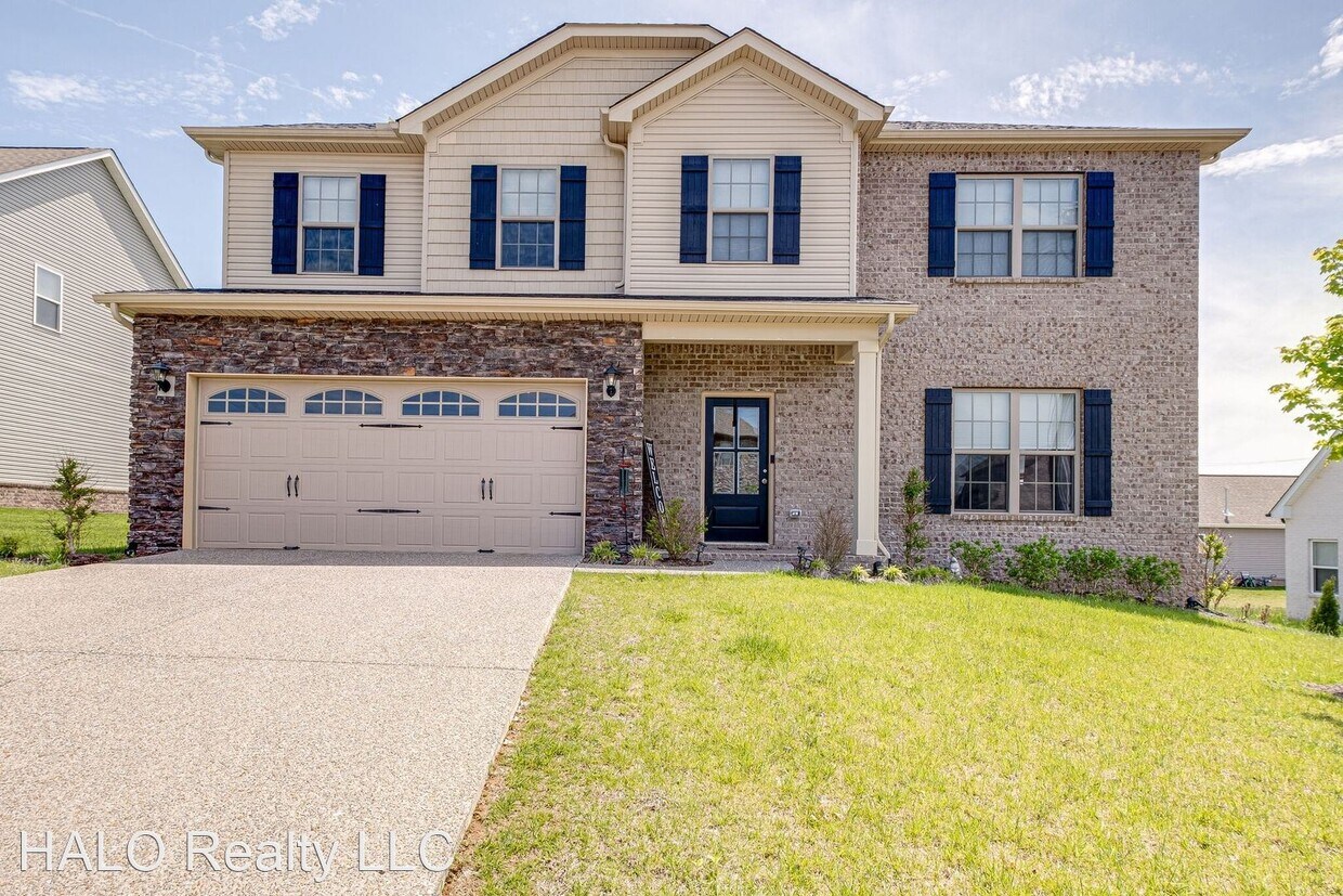 4 br, 2.5 bath House 1025 Ellington Dr House Rental in Gallatin, TN