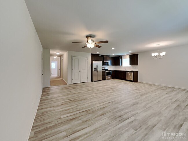 Building Photo - 4951 Westerly Dr