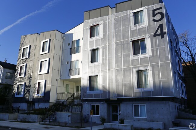 The Den On Brooklyn Apartments Seattle Wa Primary Photo The Den On Brooklyn