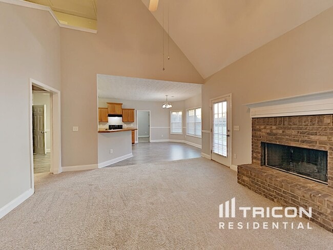 Building Photo - 224 Hedgewood Dr