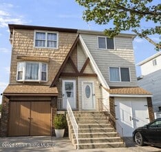 Building Photo - 423 Lisk Ave