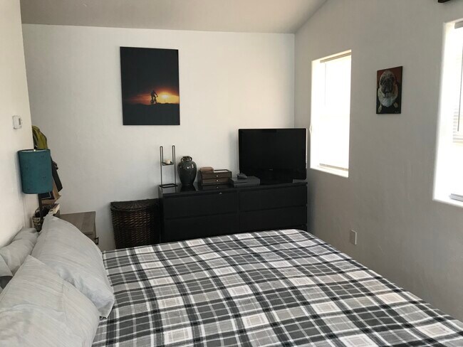 Foto del edificio - 310 First St