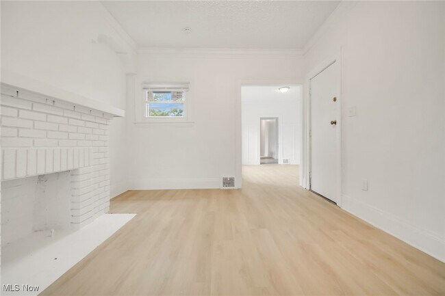 Foto del edificio - 3381 E 143rd St