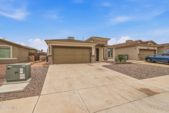 Building Photo - 14809 Tierra Crystal Ave