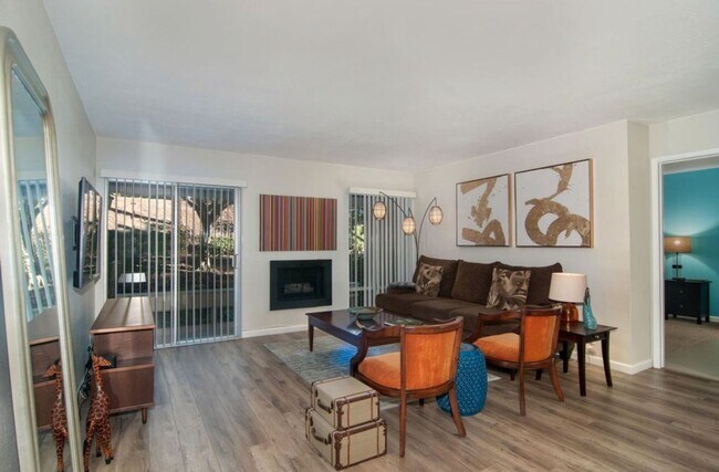 Foto del edificio - Spacious 2BR/2BA