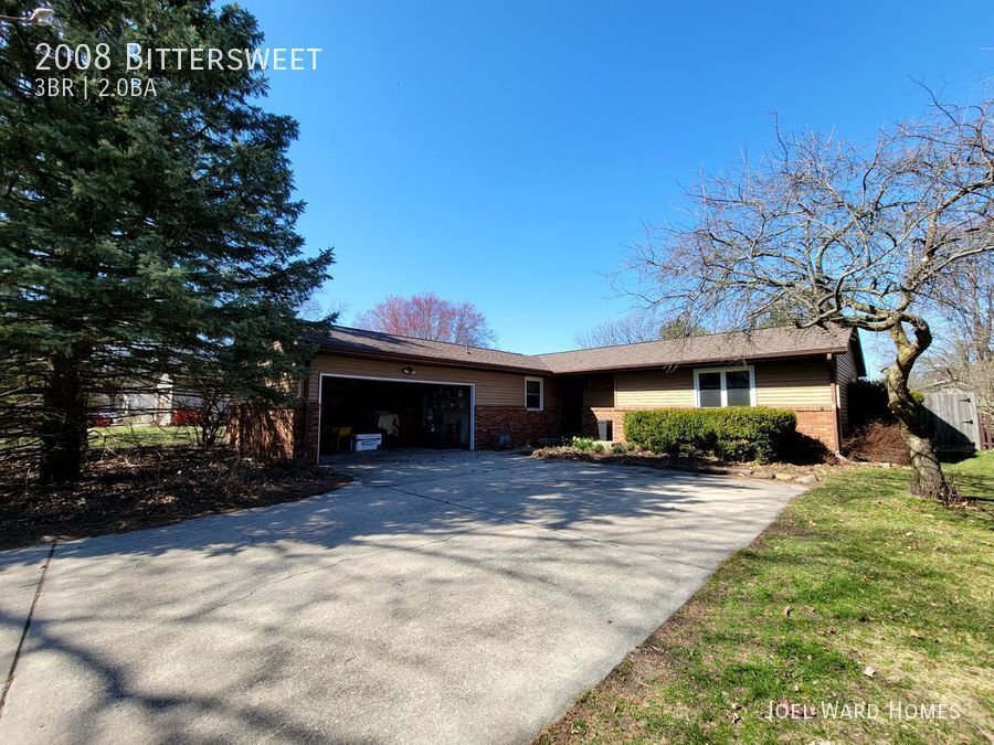 Primary Photo - Gorgeous 3 Bed, 2 Bath Home with Fenced In...