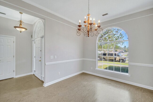 Foto del edificio - 125 Hopeland Dr