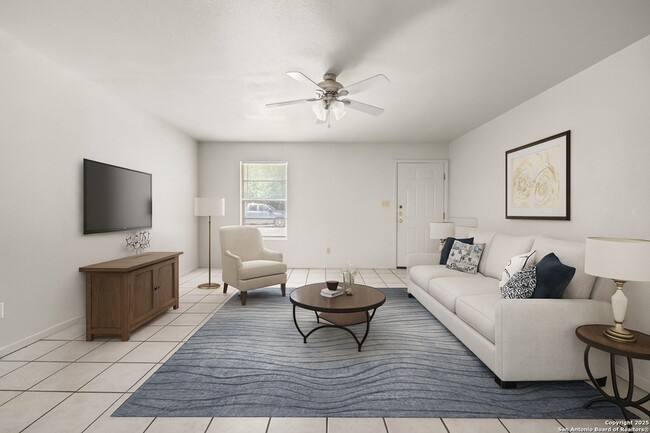 Building Photo - 1118 W Goodwin St