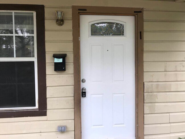 Foto del edificio - Beautiful 3 Bedroom in Garland!