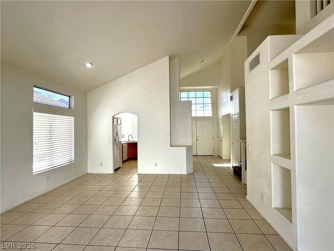 Building Photo - 10018 Ivy Patch St