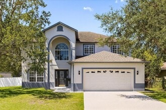 Building Photo - 724 Tahiti Dr