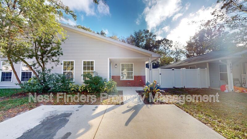 Foto principal - 1850 Forsyth Ct