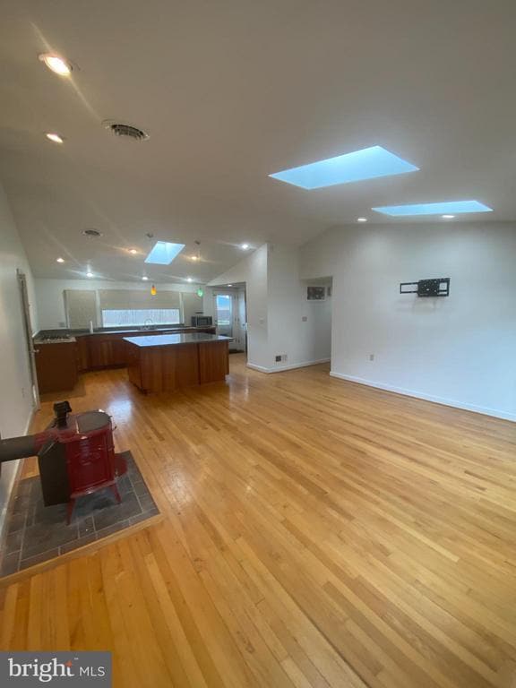 Foto del edificio - 1030 Georgia Ave