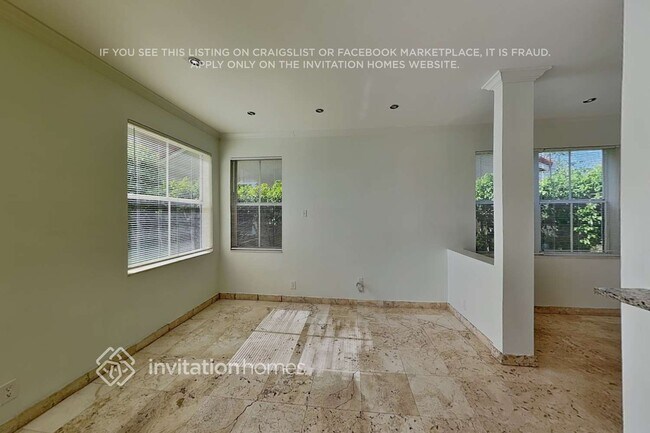 Foto del edificio - 780 Falling Water Rd