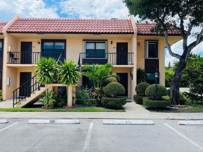 Foto del edificio - 5985 Forest Hill Blvd