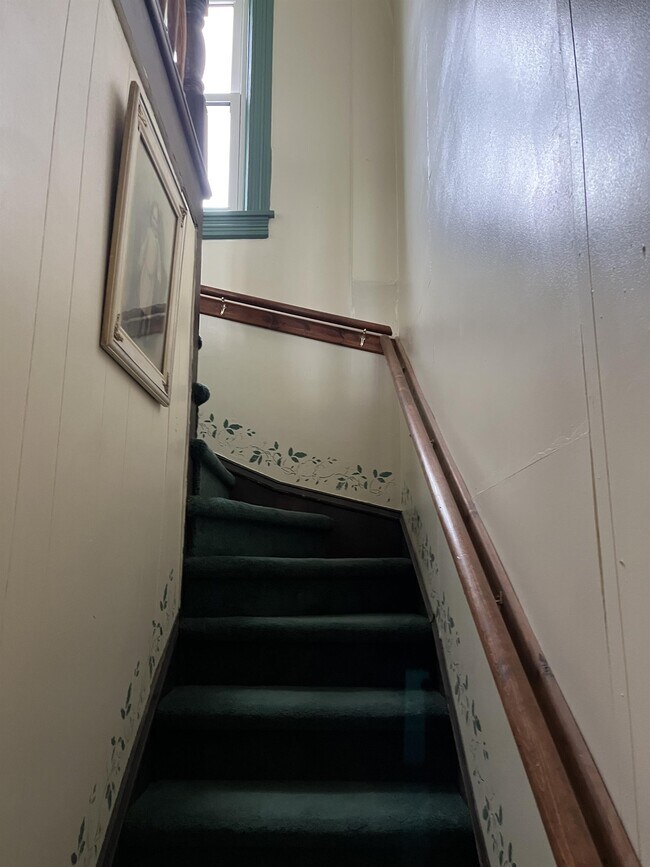 Foto del edificio - 222 E 25th St
