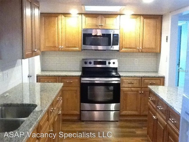 Building Photo - 5201 Haverill Dr
