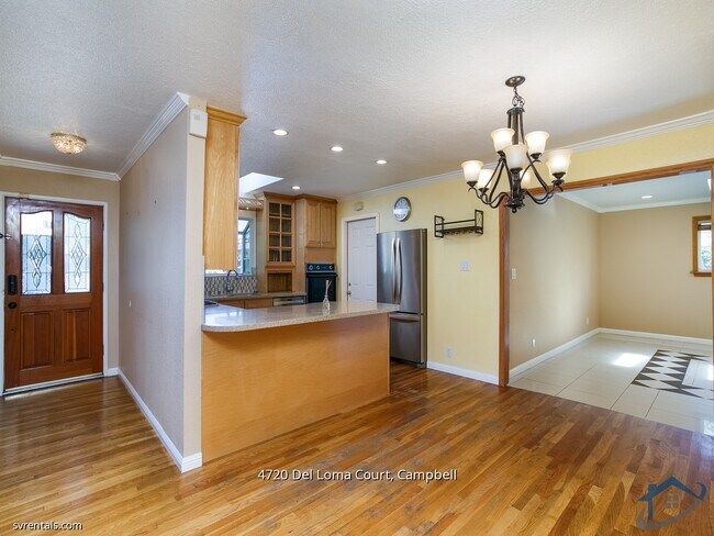 Building Photo - 4720 Del Loma Ct
