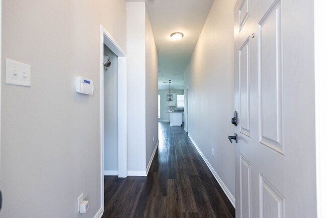 Foto del edificio - 1001 Rootstock Rd.