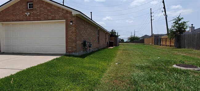 Foto del edificio - 11727 Forest Wind Ln